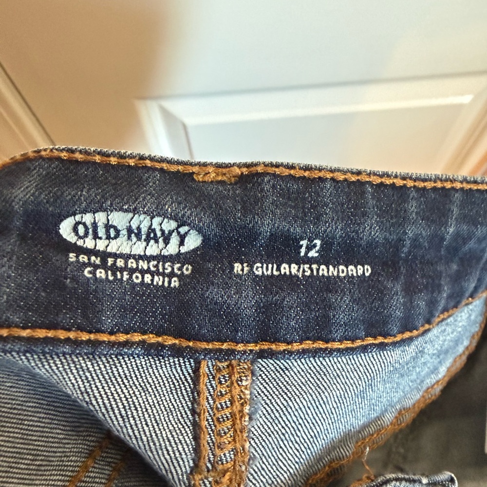 Old Navy Blue Denim Skirt - Picture 2 of 4